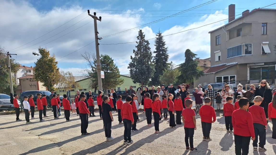 10 Kasım Ulu Önder Atatürk'ümüzü Anma Töreni